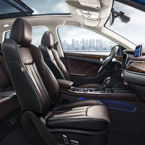 <p>Tecnología y comodidad a bordo</p>