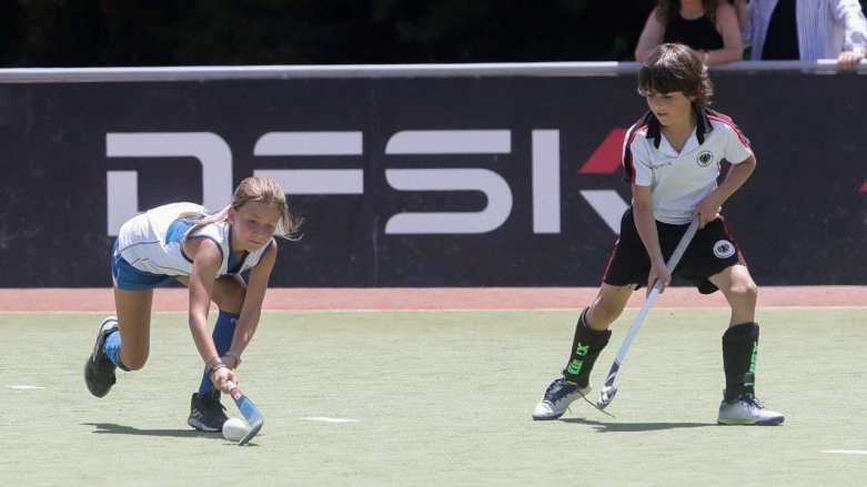 <p>DFSK felicita a Campeonas Hockey UC 2022 </p>