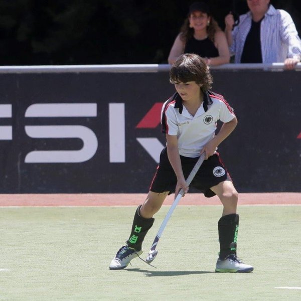 <p>DFSK felicita a Campeonas Hockey UC 2022 </p>